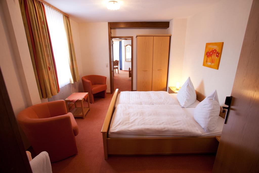 Landhotel Teuteberg Bad Arolsen Rum bild