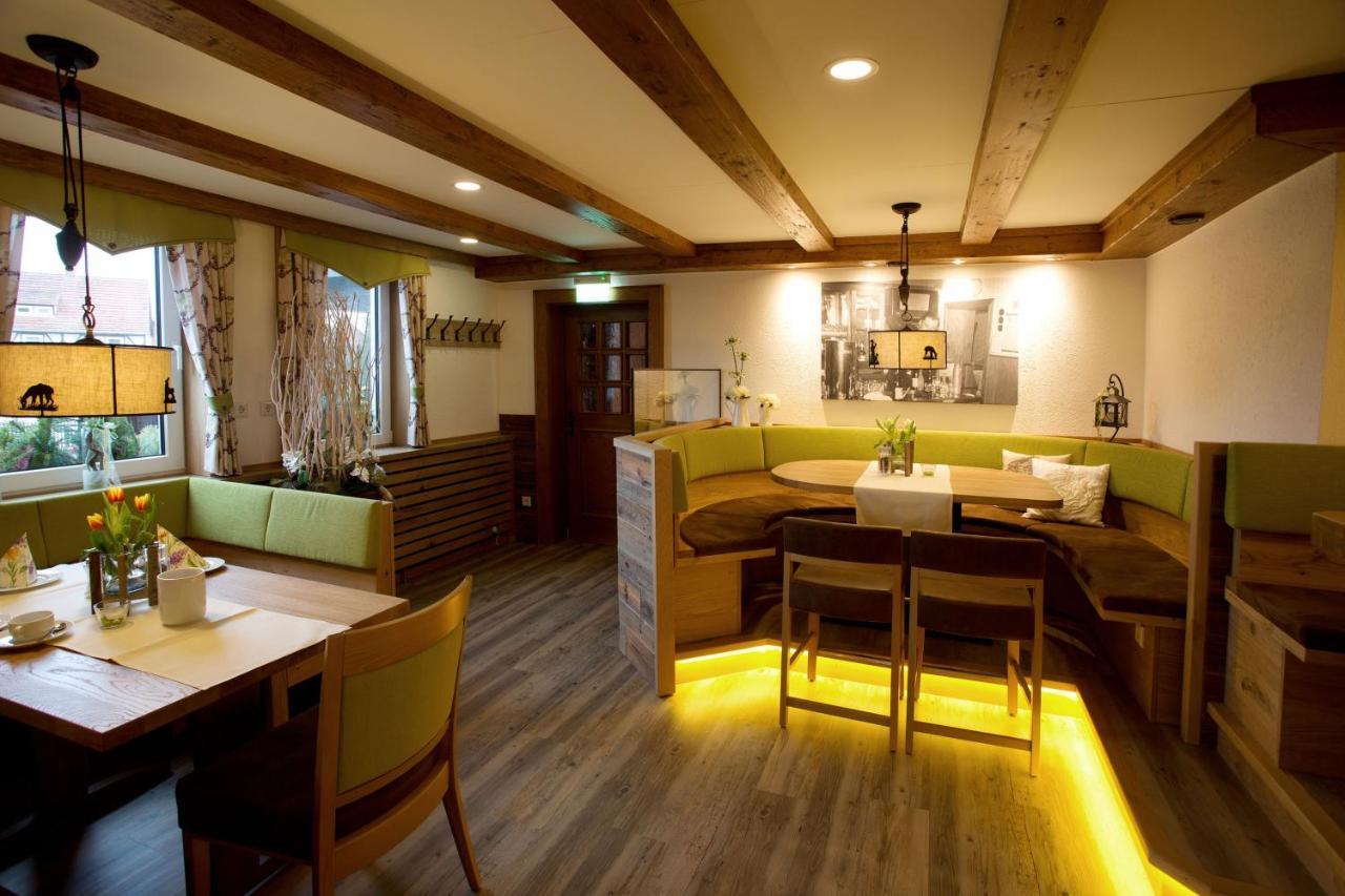 Landhotel Teuteberg Bad Arolsen Exteriör bild
