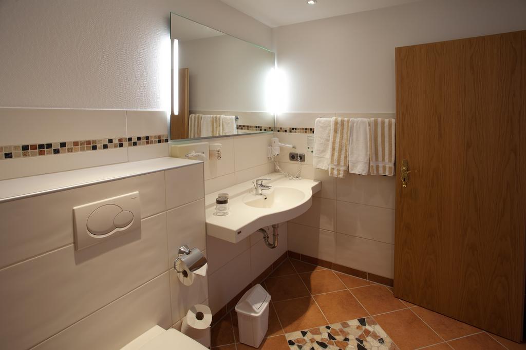 Landhotel Teuteberg Bad Arolsen Rum bild